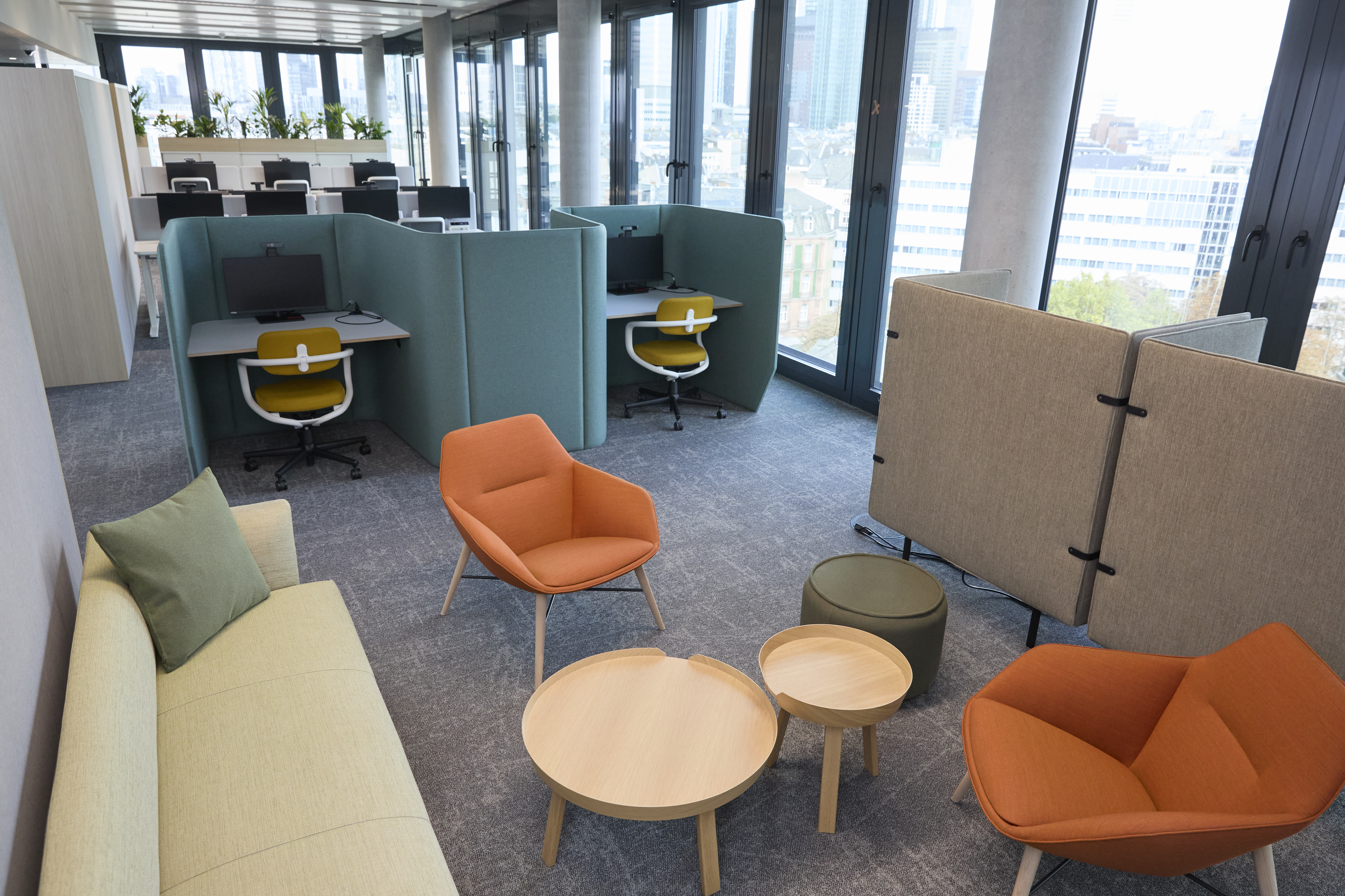 Nestlé Haus - Arbeitsfläche Lounge