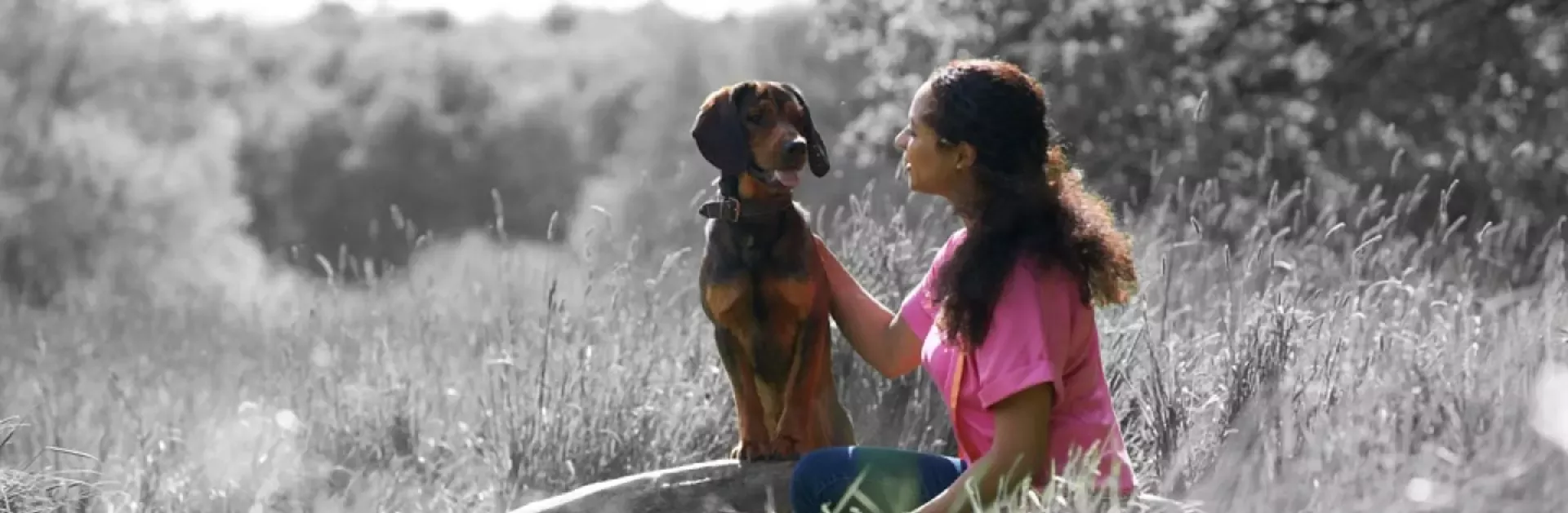 Frau mit Hund