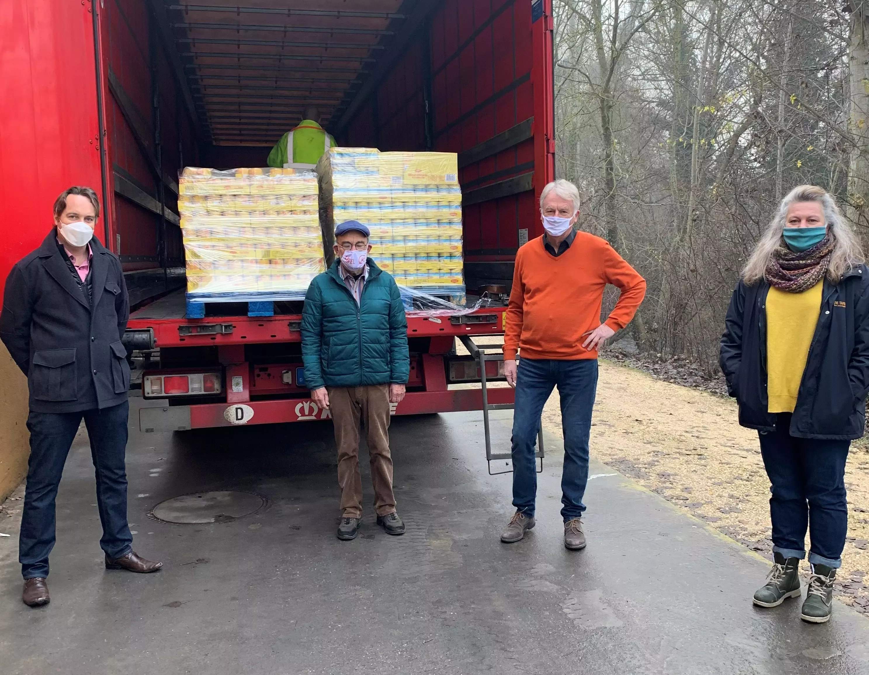 Übergabe der Lebensmittelspende von Nestlé an die Tafel Singen
