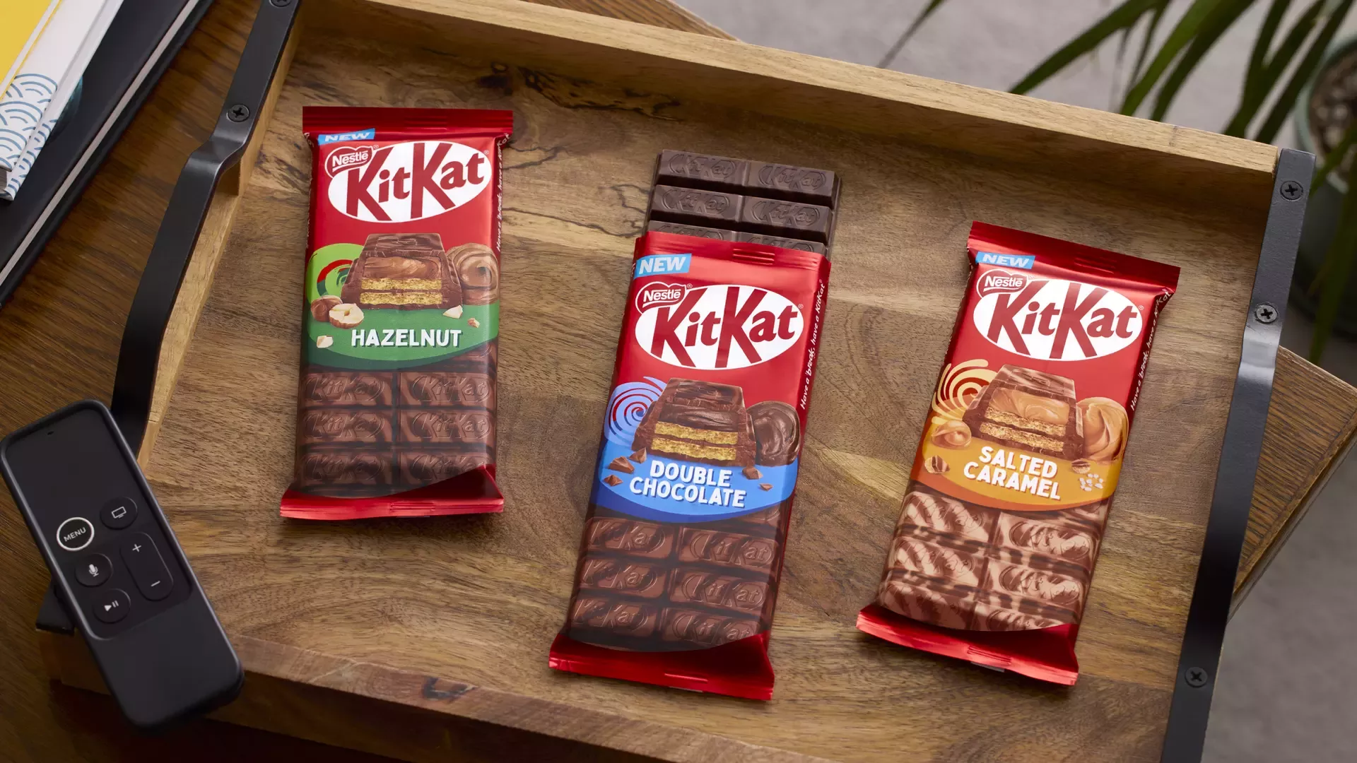 KITKAT Tafeln in drei leckeren Sorten: Hazelnut, Double Chocholate, Salted Caramel