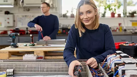 Elektroniker:in für Betriebstechnik (m/w/d)